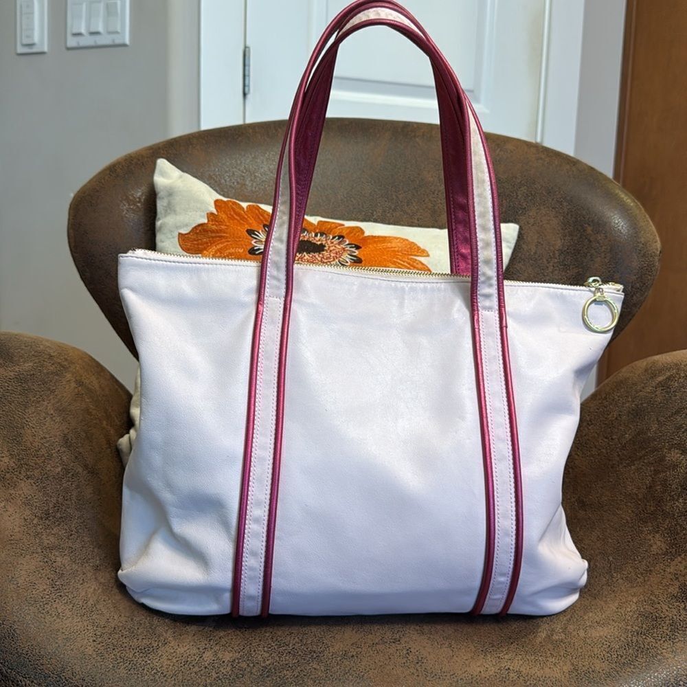 COACH Y2K VALENTINE’S DAY TOTE 14551 LEATHER, HEARTS, PINK SHIMMER 💞 VGUC - Picture 11 of 17